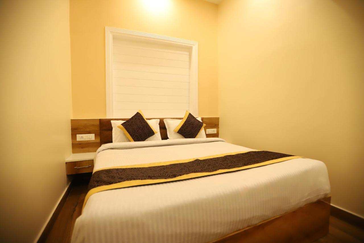The Park View Hotel Amritsar Exterior foto