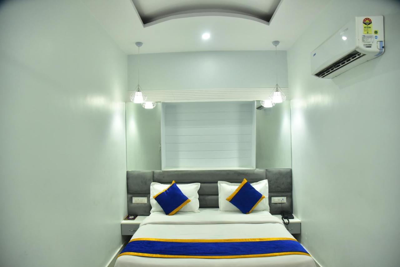 The Park View Hotel Amritsar Exterior foto